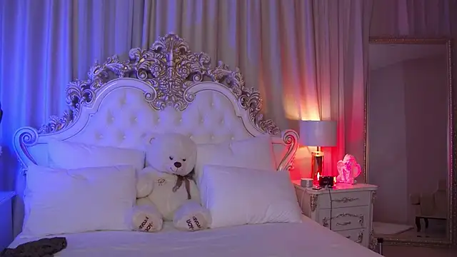 MeganStrain online show from 11, 2, 2026