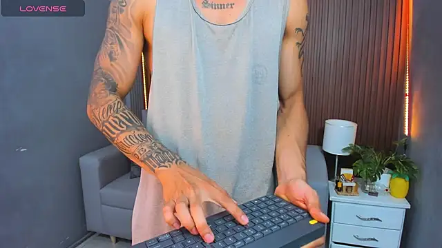 Leo santoro online show from 25, 11, 2025