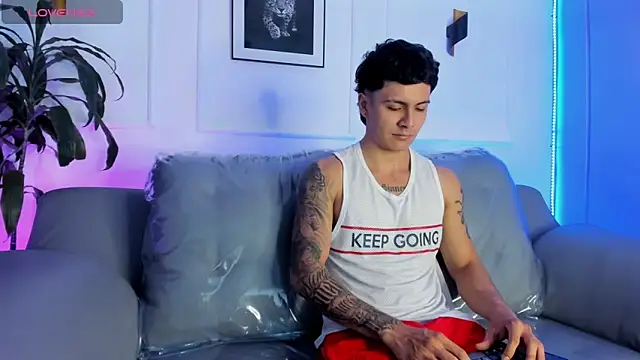 Leo santoro online show from 11, 3, 2026