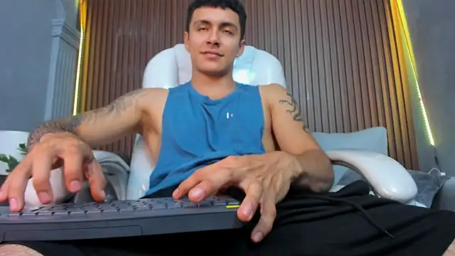 Leo santoro online show from 5, 11, 2025