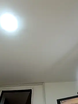 LilyCutee  online show from 14, 9, 2025