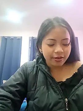 LilyCutee  online show from 28, 9, 2025