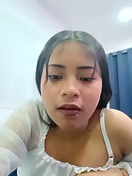 LilyCutee  online show from 23, 9, 2025