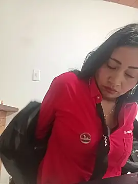 Snapshot of PAULA20- chatting on 17, 10, 2025 PAULA20- online show from 17, 10, 2025