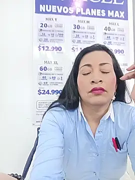 Snapshot of PAULA20- chatting on 2, 12, 2025 PAULA20- online show from 2, 12, 2025