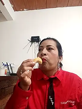 PAULA20- online show from 10, 9, 2025
