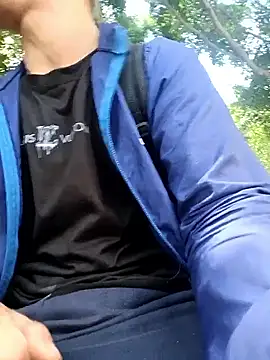 alex-golden online show from 21, 4, 2026