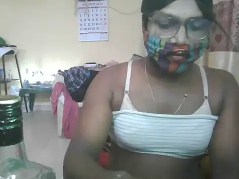 femboyslqueen online show from 23, 10, 2025