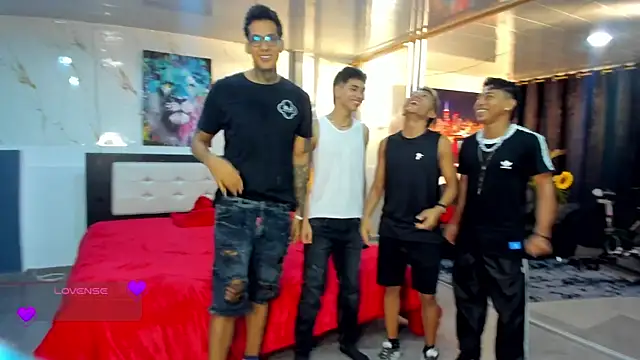 Bisexlifehot   online show from 19, 3, 2026