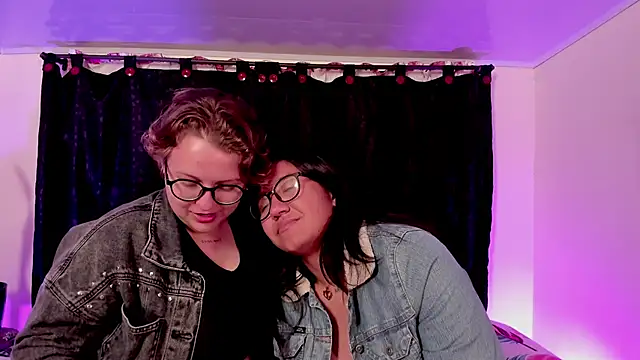 CrazyCakes  online show from 7, 2, 2026