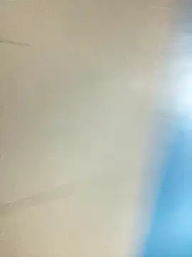 pretty TRANSjona online show from 17, 11, 2025