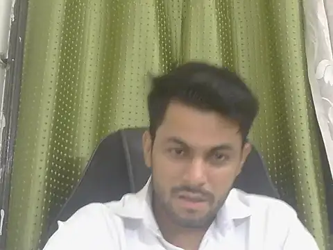 Snapshot of ursdreamperson chatting on 8, 7, 2026 ursdreamperson online show from 8, 7, 2026