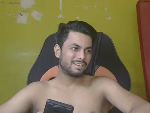 Snapshot of ursdreamperson chatting on 17, 7, 2026 ursdreamperson online show from 17, 7, 2026