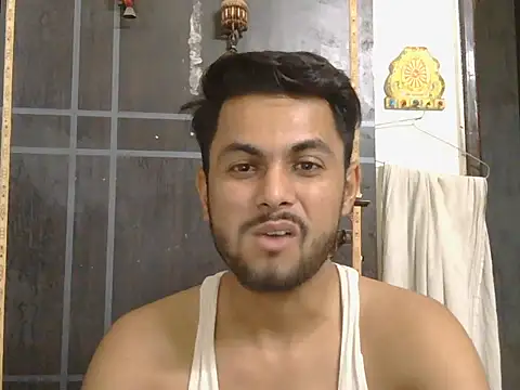 ursdreamperson online show from 13, 5, 2026