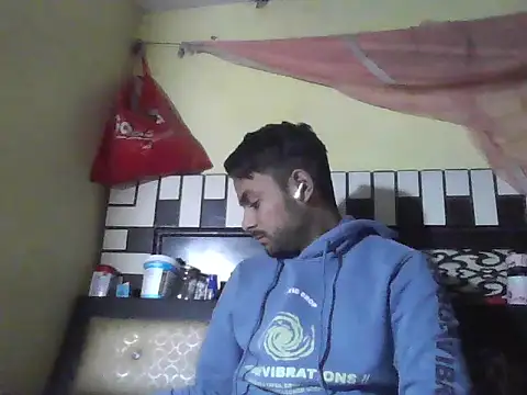 ursdreamperson online show from 7, 1, 2026