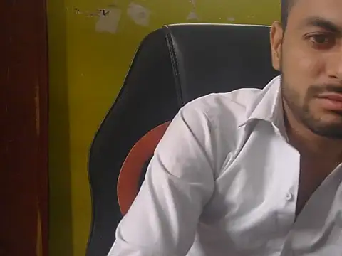 Snapshot of ursdreamperson chatting on 16, 6, 2026 ursdreamperson online show from 16, 6, 2026