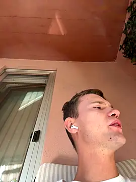 Italy sex boy online show from 1, 10, 2025