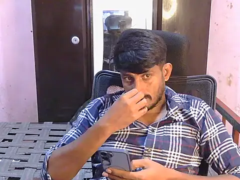 Snapshot of krishjaat43 chatting on 12, 7, 2026 krishjaat43 online show from 12, 7, 2026