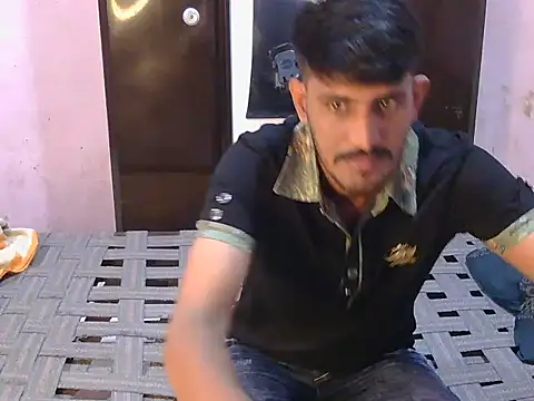 Snapshot of krishjaat43 chatting on 24, 6, 2026 krishjaat43 online show from 24, 6, 2026