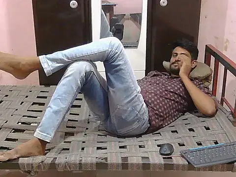 krishjaat43 online show from 11, 5, 2026