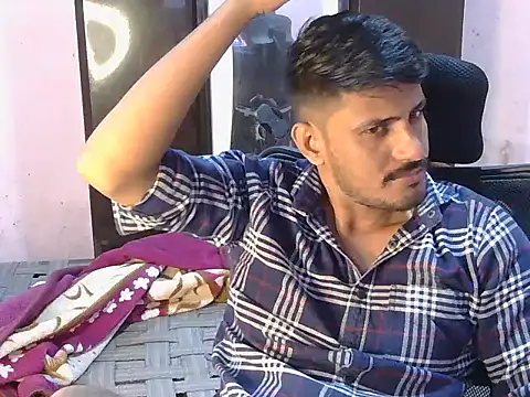 Snapshot of krishjaat43 chatting on 21, 6, 2026 krishjaat43 online show from 21, 6, 2026