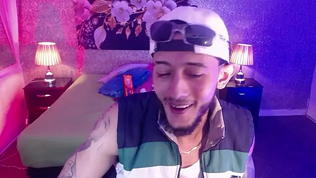 jonas conor online show from 25, 11, 2025