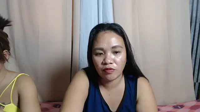 joanpetite online show from 5, 10, 2025