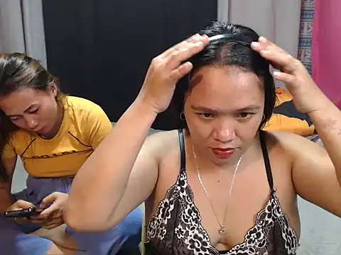 joanpetite online show from 10, 1, 2026