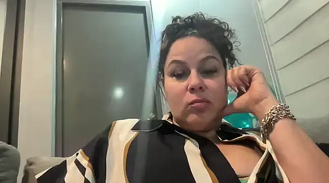 number1slut online show from 5, 2, 2025