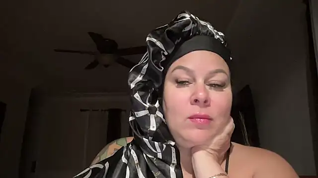 number1slut online show from 13, 1, 2026