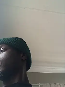 cuminsidebby online show from 28, 10, 2025