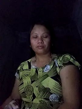 Snapshot of Bibilenu chatting on 6, 11, 2025 Bibilenu online show from 6, 11, 2025