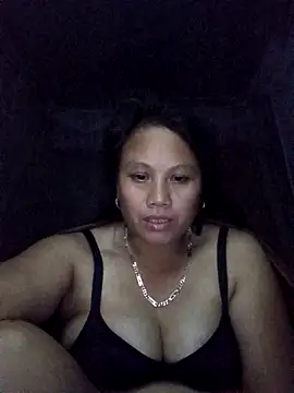 Snapshot of Bibilenu chatting on 11, 11, 2025 Bibilenu online show from 11, 11, 2025