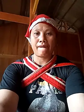 Snapshot of Bibilenu chatting on 9, 10, 2025 Bibilenu online show from 9, 10, 2025