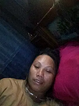 Snapshot of Bibilenu chatting on 12, 10, 2025 Bibilenu online show from 12, 10, 2025