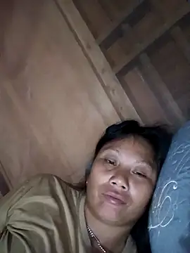 Snapshot of Bibilenu chatting on 7, 10, 2025 Bibilenu online show from 7, 10, 2025