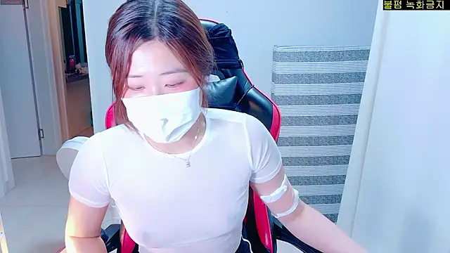 hyeony s96 online show from 21, 9, 2025