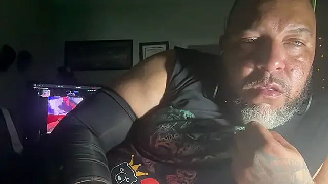TheGreenEyedBear online show from 1, 8, 2026