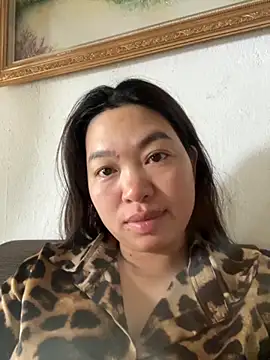 Nhung584 online show from 26, 10, 2025