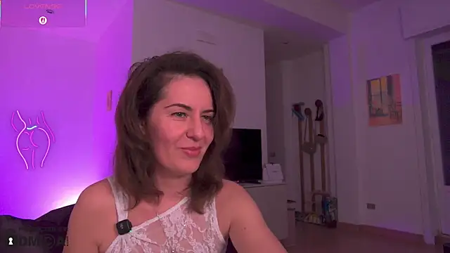 Witch in Silk online show from 13, 11, 2025