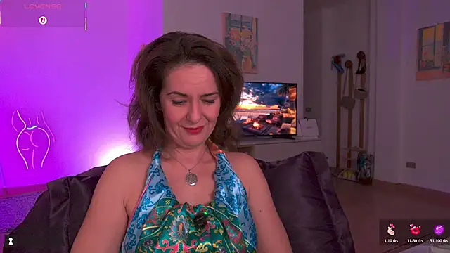 Witch in Silk online show from 31, 10, 2025