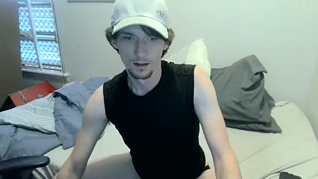 Snapshot of Partyguy92 chatting on 8, 11, 2025 Partyguy92 online show from 8, 11, 2025