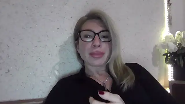 fox red lady7 online show from 3, 2, 2026