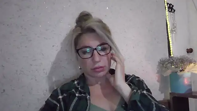 fox red lady7 online show from 14, 1, 2026