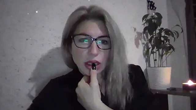 fox red lady7 online show from 14, 12, 2025