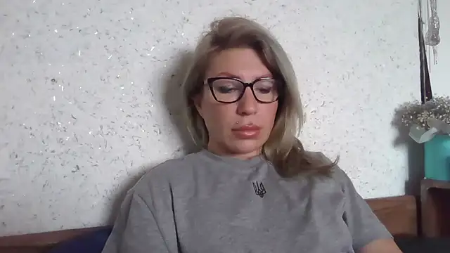 fox red lady7 online show from 13, 1, 2026