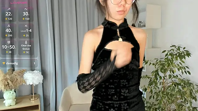 Snapshot of UdelaDodson chatting on 16, 10, 2025 UdelaDodson online show from 16, 10, 2025