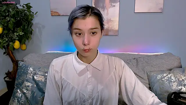 SophieAsh online show from 25, 9, 2025