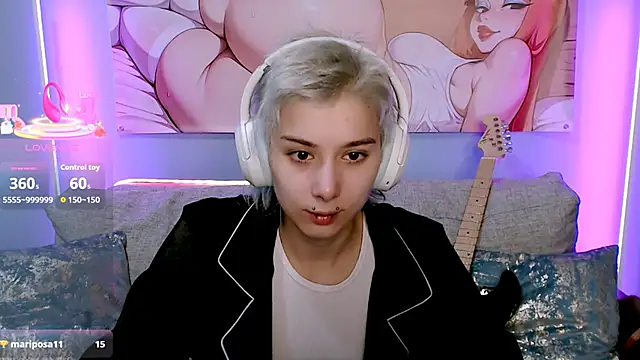 Snapshot of SophieAsh chatting on 31, 10, 2025 SophieAsh online show from 31, 10, 2025