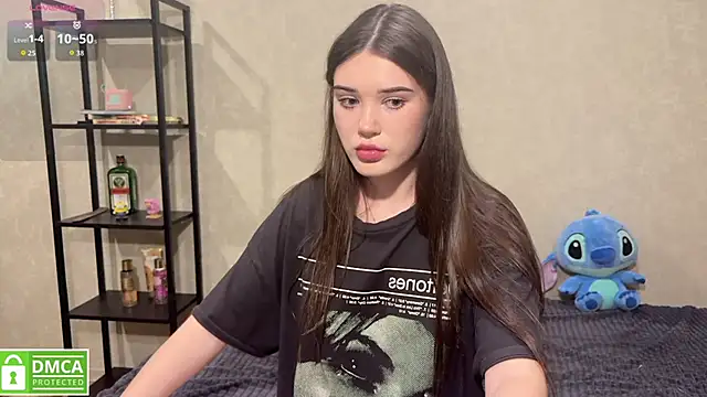 MollyBaby online show from 29, 10, 2025